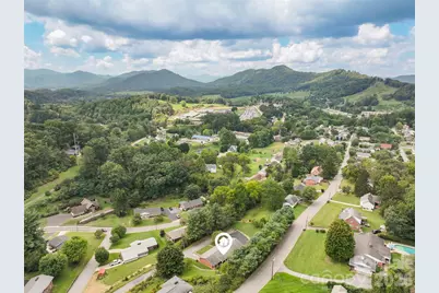 62 W Haywood Drive, Canton, NC 28716 - Photo 37