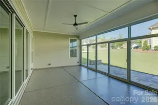 82105 Standing Oak Dr, Charlotte, NC 28278 - Photo 39
