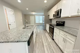 807 McArthur Ave, Charlotte, NC 28206 - Photo 3
