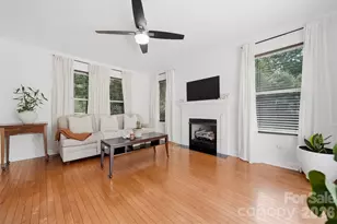 4536 Kings Ct, Hickory, NC 28602 - Photo 17