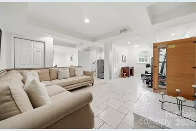 4536 Kings Court, Hickory, NC 28602 - Photo 29