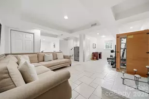 4536 Kings Ct, Hickory, NC 28602 - Photo 29