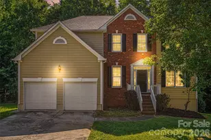 7731 Beaker Ct, Charlotte, NC 28269 - Photo 3