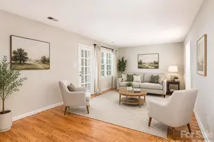8017 Regent Park Ln, Charlotte, NC 28210 - Photo 3