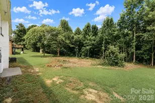 535 N Carolina Ave, Statesville, NC 28677 - Photo 35