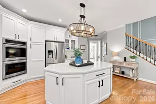 19000 Southport Dr, Cornelius, NC 28031 - Photo 15