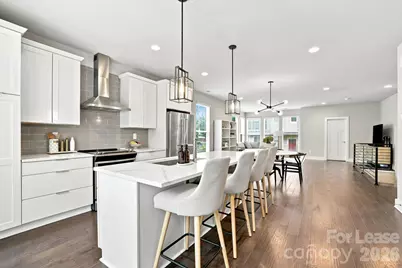 340 Uptown West Drive, Charlotte, NC 28208 - Photo 5