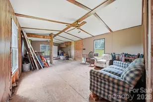 136 S Main St, Granite Falls, NC 28630 - Photo 13