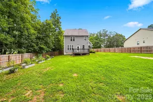 5810 Dwayne Starnes Dr, Hickory, NC 28602 - Photo 35
