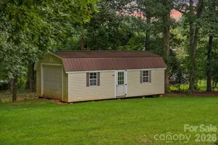11 Greenway Dr, Granite Falls, NC 28630 - Photo 33