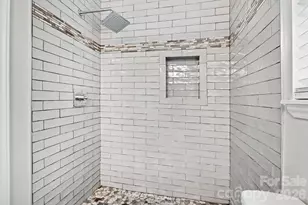 2132 Killarney Pl, Charlotte, NC 28262 - Photo 19