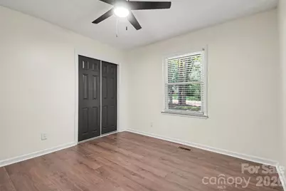 8319 Vagabond Road, Charlotte, NC 28227 - Photo 15