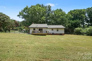 8319 Vagabond Rd, Charlotte, NC 28227 - Photo 23