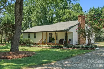 8319 Vagabond Road, Charlotte, NC 28227 - Photo 3