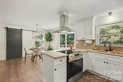 8319 Vagabond Road, Charlotte, NC 28227 - Photo 9