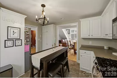115 W Meeting Street, Morganton, NC 28655 - Photo 13