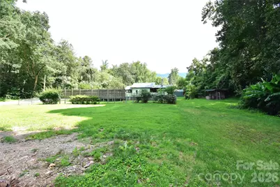2124 Pisgah Highway, Candler, NC 28715 - Photo 35