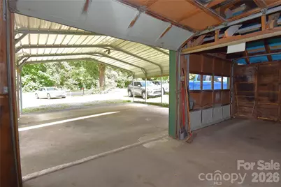 2124 Pisgah Highway, Candler, NC 28715 - Photo 29