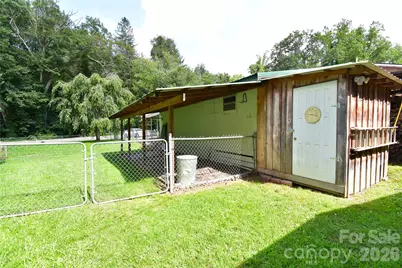 2124 Pisgah Highway, Candler, NC 28715 - Photo 31