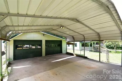 2124 Pisgah Highway, Candler, NC 28715 - Photo 25