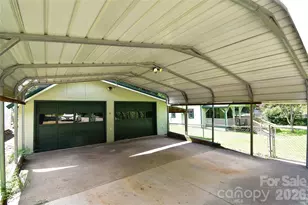 2124 Pisgah Hwy, Candler, NC 28715 - Photo 25