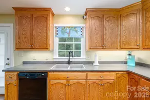 344 John Logan Ln, Gastonia, NC 28056 - Photo 17