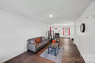 7217 Finnigan Rd, Charlotte, NC 28215 - Photo 9