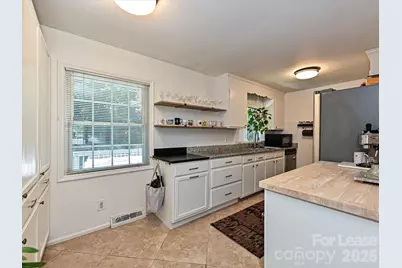 4730 Crestmont Drive, Charlotte, NC 28205 - Photo 11
