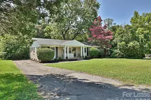 4730 Crestmont Dr, Charlotte, NC 28205 - Photo 3