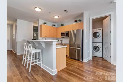 1101 W 1st Street #211, Charlotte, NC 28202 - Photo 3