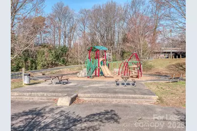1101 W 1st Street #211, Charlotte, NC 28202 - Photo 27