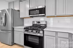 428 Sand Dunes Dr, Kannapolis, NC 28081 - Photo 9