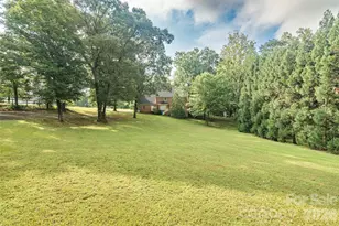102 Ridgeview Dr, Rutherfordton, NC 28139 - Photo 9