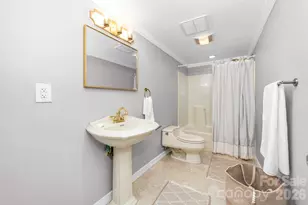 4421 Montibello Dr, Charlotte, NC 28226 - Photo 33