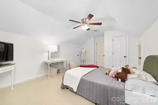 4421 Montibello Dr, Charlotte, NC 28226 - Photo 25