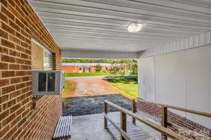 520 Pisgah Dr, Brevard, NC 28712 - Photo 3