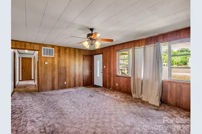520 Pisgah Drive, Brevard, NC 28712 - Photo 7
