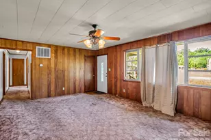 520 Pisgah Dr, Brevard, NC 28712 - Photo 7