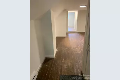 1719 E Cloaninger Avenue #Apt B, Statesville, NC 28625 - Photo 5