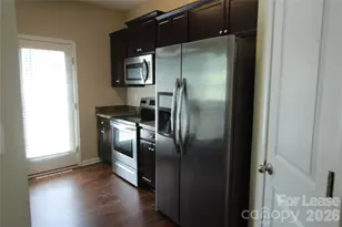 9348 Hamel St, Charlotte, NC 28215 - Photo 5