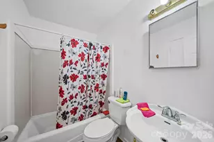 906 E 10th Ave, Gastonia, NC 28054 - Photo 15
