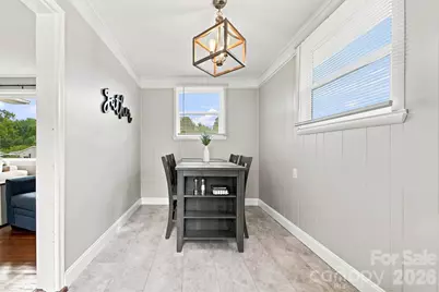129 33rd Street NW, Hickory, NC 28601 - Photo 5