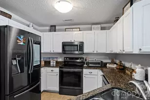 1338 Torrence Cir, Davidson, NC 28036 - Photo 11