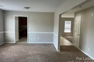 1111 Delander Ln, Charlotte, NC 28214 - Photo 3