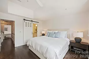 4913 S Hill View Dr, Charlotte, NC 28210 - Photo 19