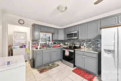 3261 Vardaman Avenue, Hope Mills, NC 28348 - Photo 13