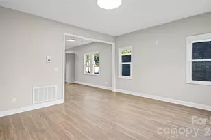 633 Austin St, Albemarle, NC 28001 - Photo 3