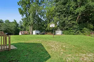 810 S Bostian St, China Grove, NC 28023 - Photo 17