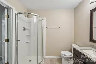 407 Robinwood Dr, Shelby, NC 28150 - Photo 21