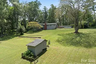242 N Hills Dr, Hendersonville, NC 28791 - Photo 5
